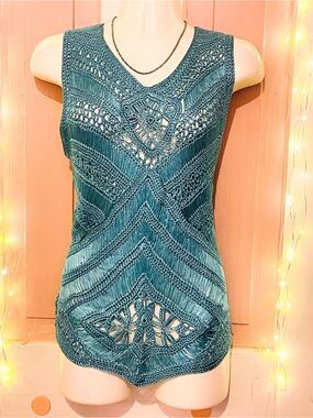 Bandolino women’s Teal Crochet Sleeveless Top
